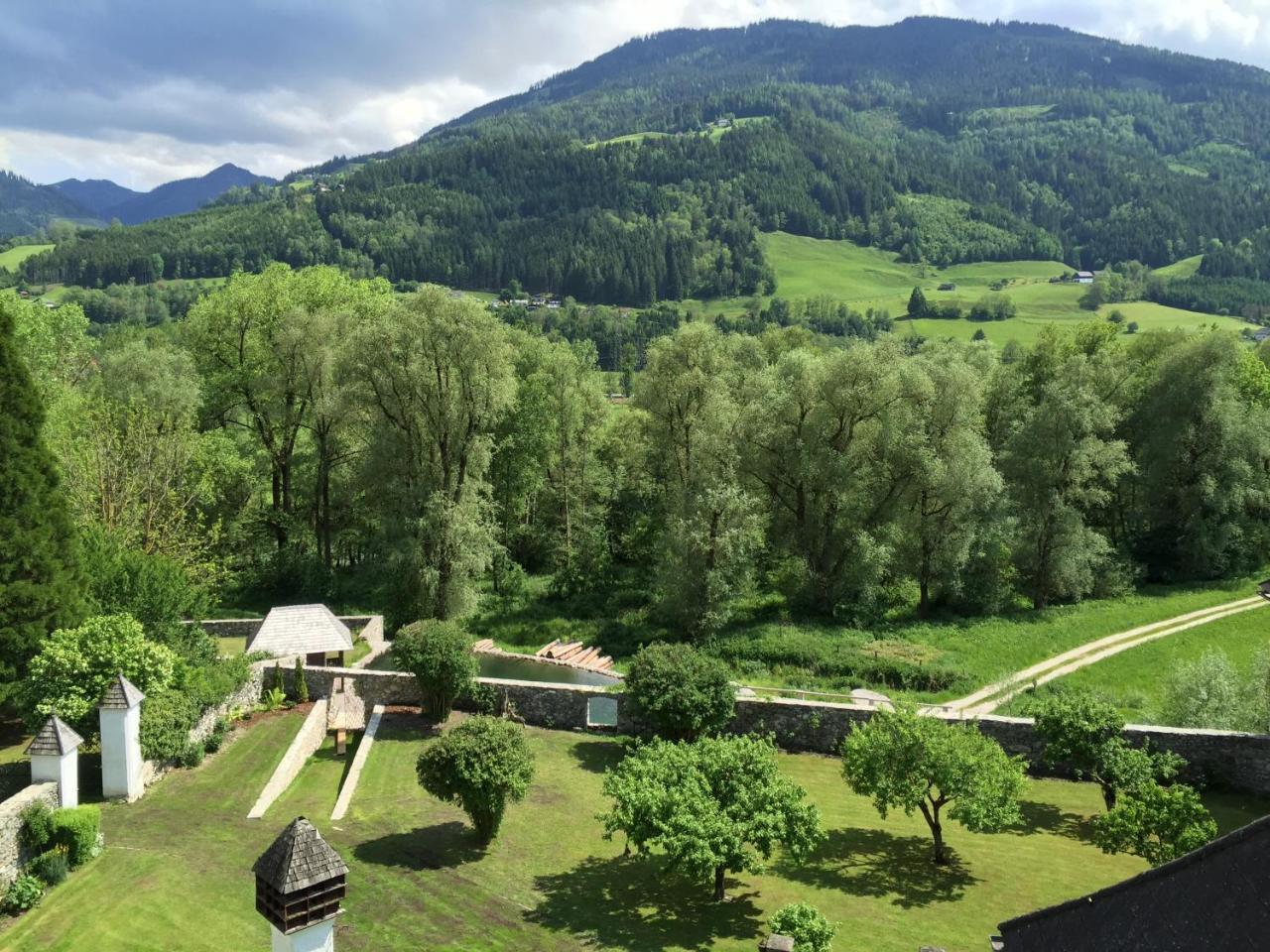 Schloss Gstatt Oblarn Exteriér fotografie